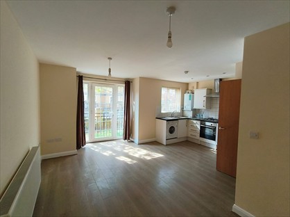 1 Bed Flat, William Court, LU3