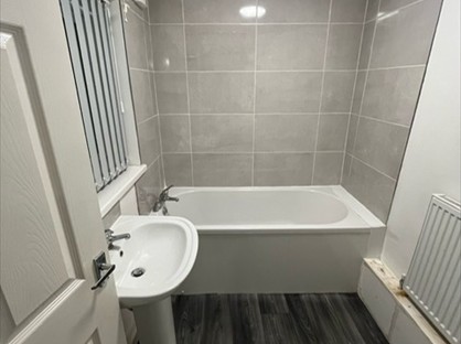 1 Bed Terraced House, Bond Street, ST6