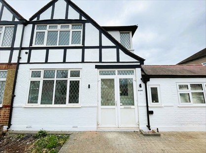 3 Bed Semi-Detached House, Fairhaven Avenue, CR0