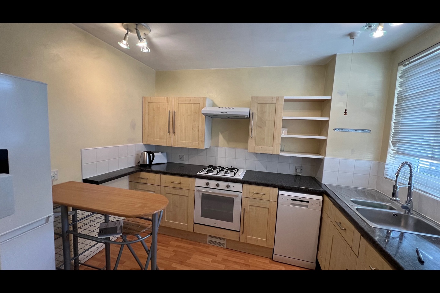 1 Bed Flat, Skinner Street, EC1R