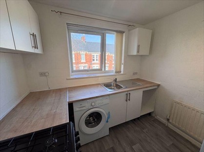 2 Bed Terraced House, Scarborough Road, NE6
