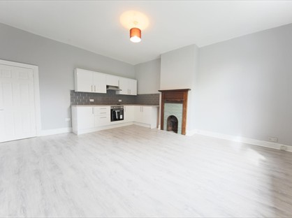 2 Bed Flat, York Street, OL10