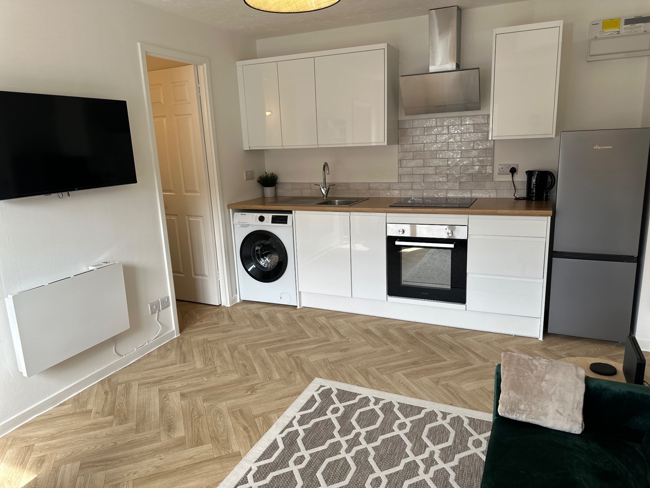 Additional image 4 of 1 Bed Flat, Captains Place, SO14, N1 7GU