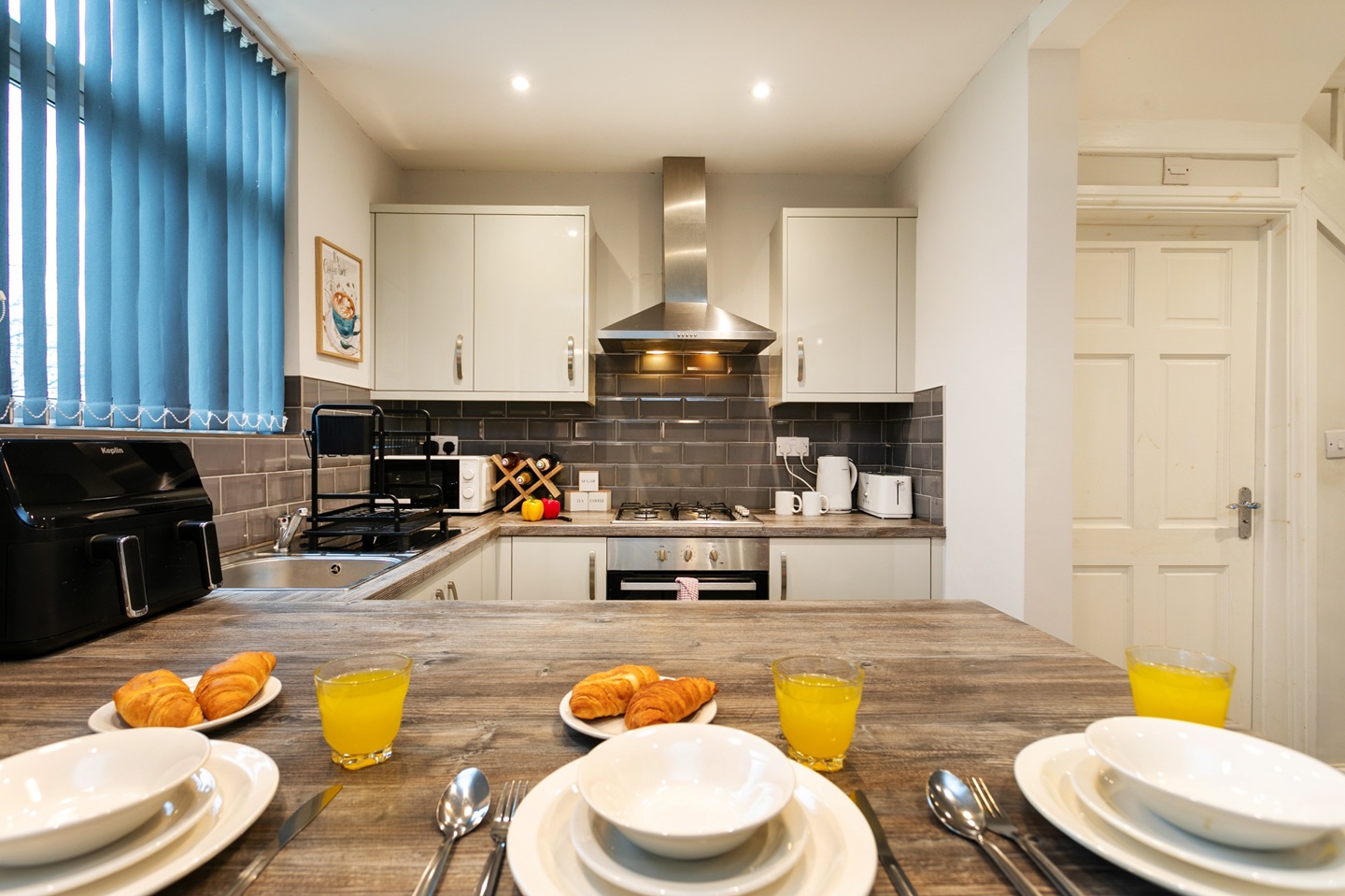 Additional image 3 of 4 Bed Semi-Detached House, Heather Road, LE2, N1 7GU