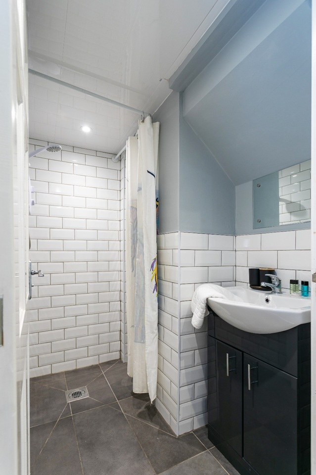 Additional image 22 of 4 Bed Semi-Detached House, Heather Road, LE2, N1 7GU