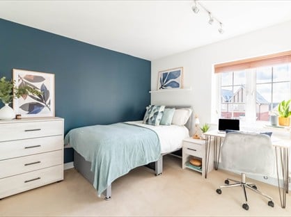 Room in a Shared House, Blade Road, CO4