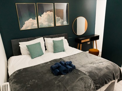 2 Bed Flat, Burleys Way, LE1