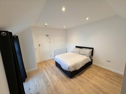 Room in a Shared House, Fore Street, TR15