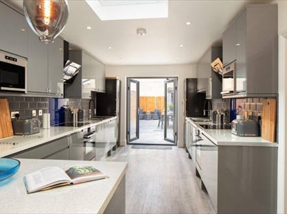 Room in a Shared House, Laburnum Grove, PO2