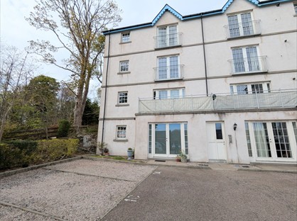 2 Bed Flat, North Deeside Road, AB14