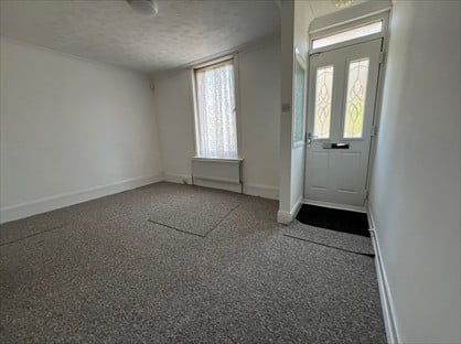 2 Bed Terraced House, Rochester Street, ME4
