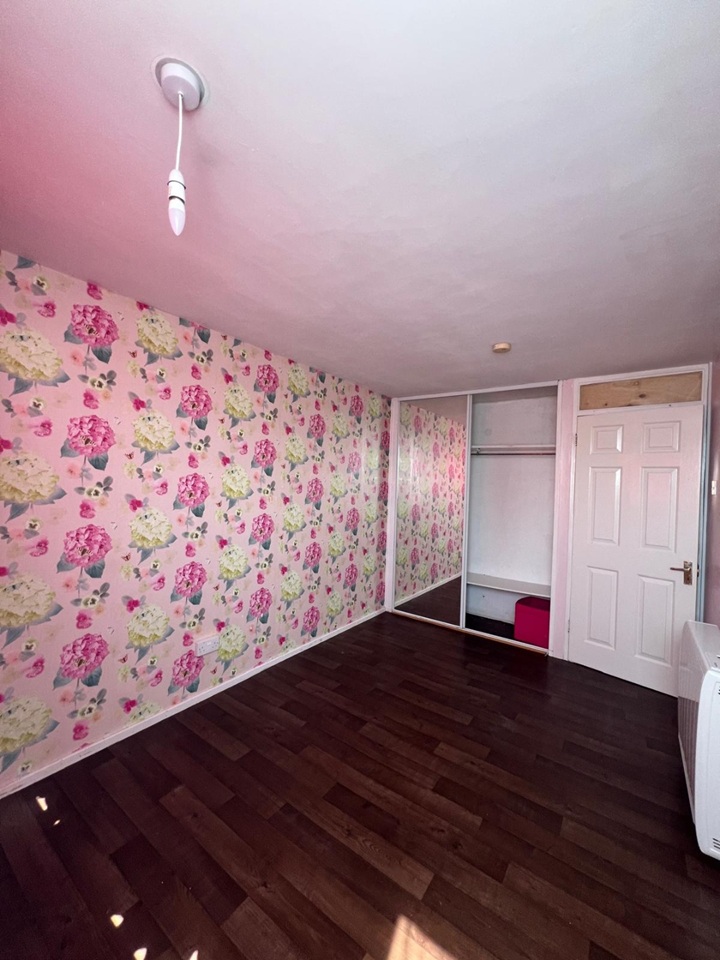 Additional image 14 of 2 Bed Maisonette, Wyndham Court, SO15, N1 7GU