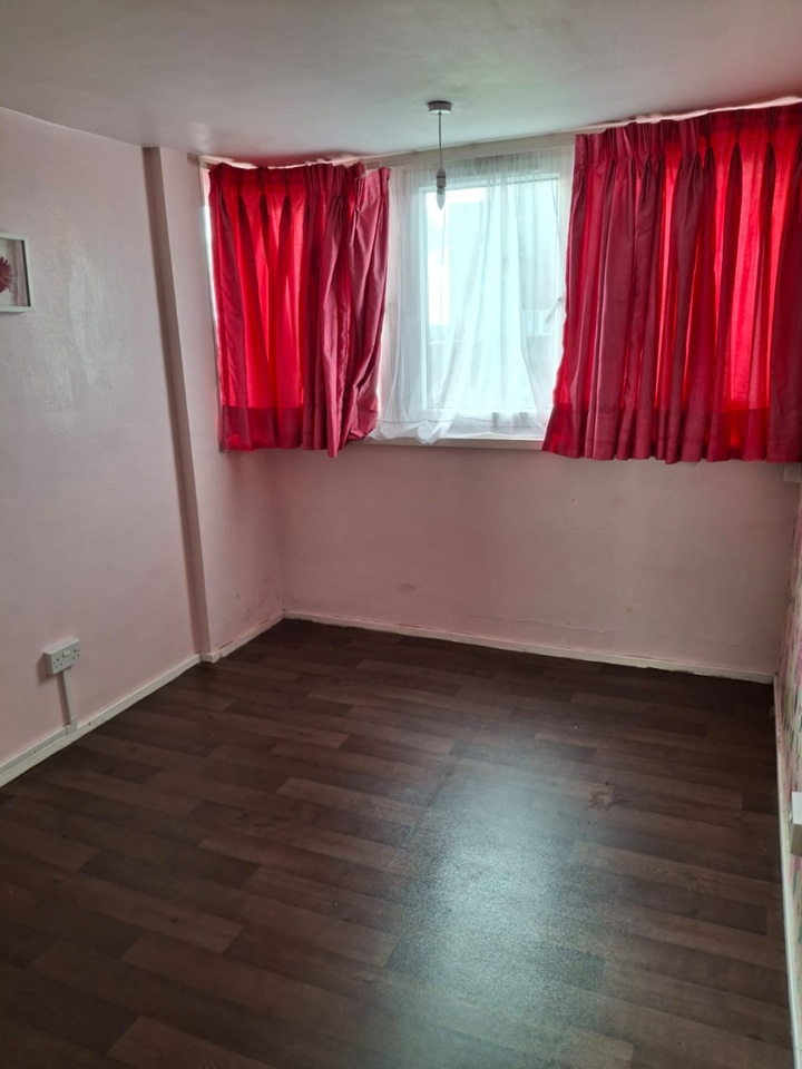 Additional image 16 of 2 Bed Maisonette, Wyndham Court, SO15, N1 7GU