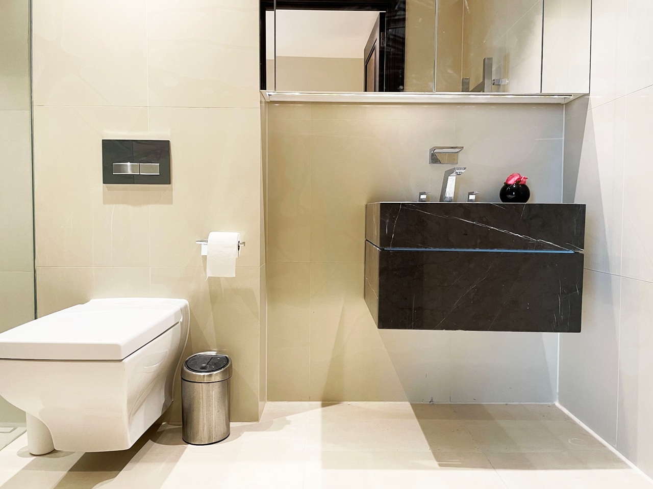 Additional image 7 of 2 Bed Penthouse, Kensington High St, W14, N1 7GU