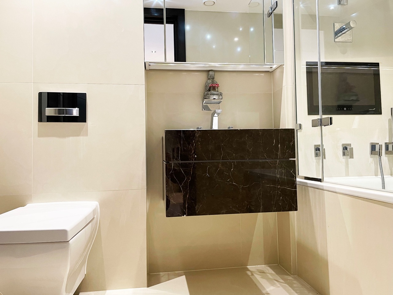 Additional image 11 of 2 Bed Penthouse, Kensington High St, W14, N1 7GU