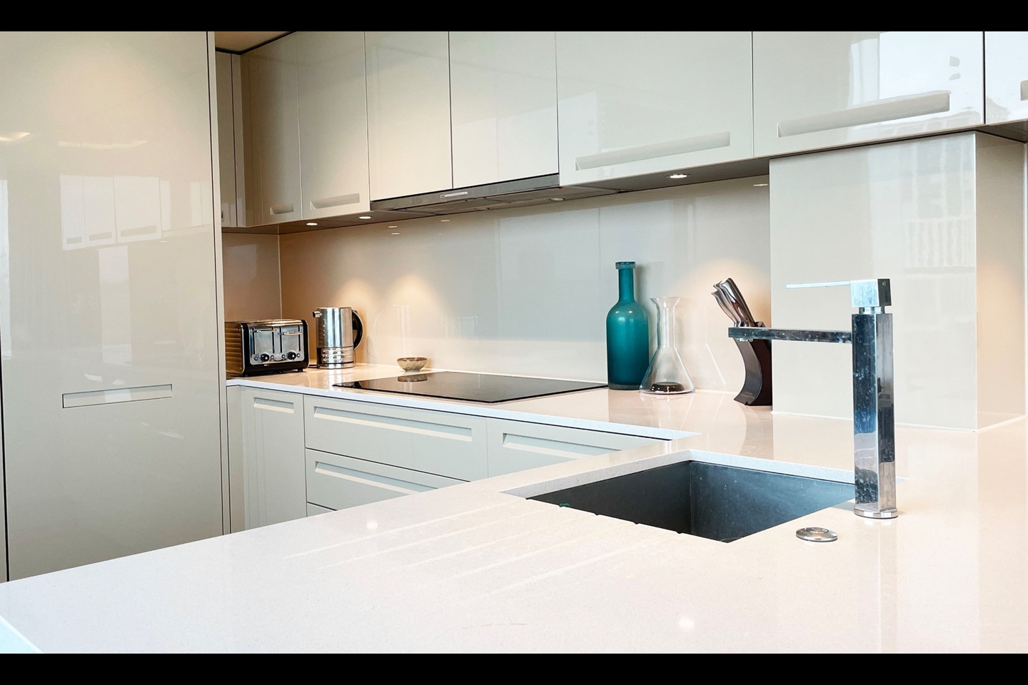 Additional image 17 of 2 Bed Penthouse, Kensington High St, W14, N1 7GU