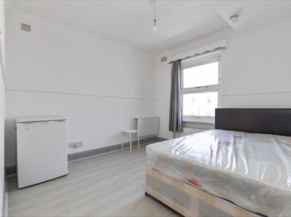 Studio Flat, Grays Inn Road, WC1X