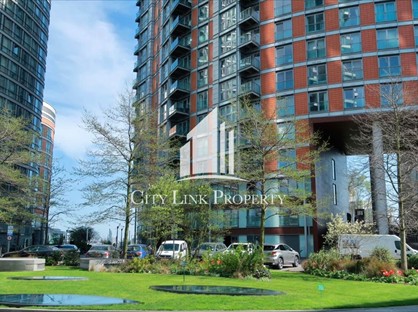 1 Bed Flat, New Providence Wharf, E14