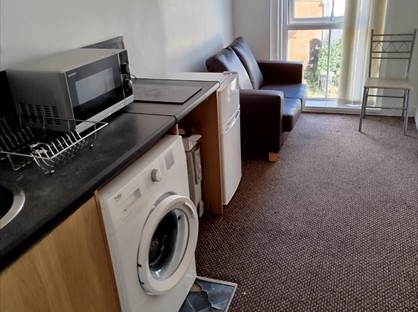 Studio Flat, Coltman Street, HU3