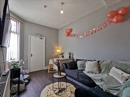 Room in a Shared House, Willowdale Road, L18