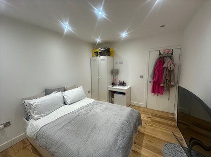 Room in a Shared House, Park Lane, EN7