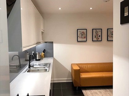 Room in a Shared House, Memorial Road, M28