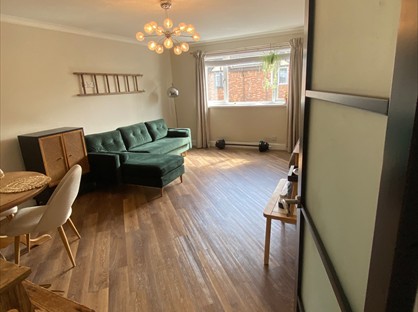 2 Bed Flat, Bridge Court, FY8
