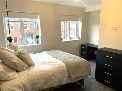 Room in a Shared House, King Street, WF10