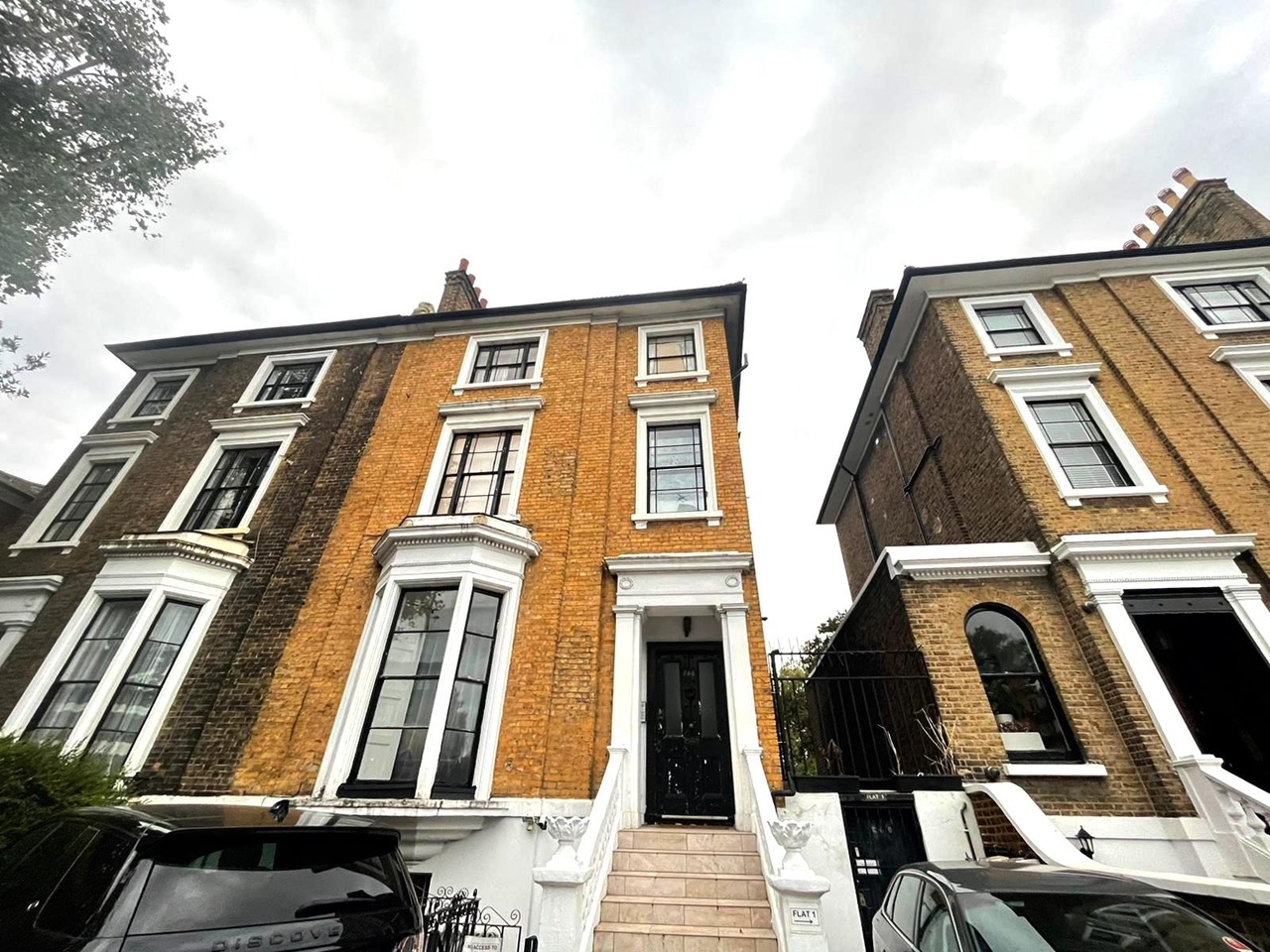 London - 2 Bed Flat, Clapham Road, SW9 - To Rent Now for £2,000.00 p/m