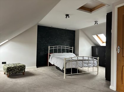 Room in a Shared House, Cranbrook Road, IG1