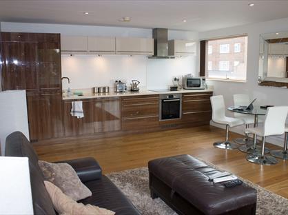 2 Bed Flat, Westholme Gardens, HA4