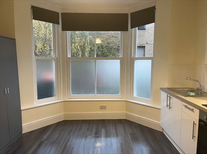 Room in a Shared House, Carlyle Road, CB4