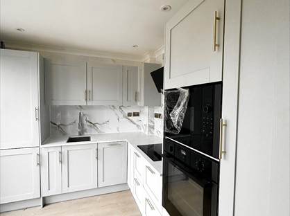 Room in a Shared House, Kingston Road, KT1