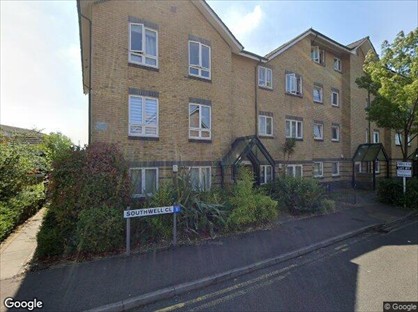 2 Bed Flat, Southwell Close, RM16