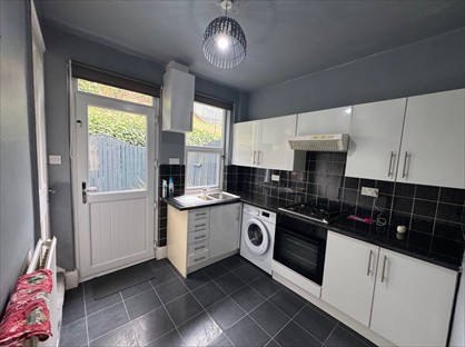 2 Bed Terraced House, Clyde Street, S71