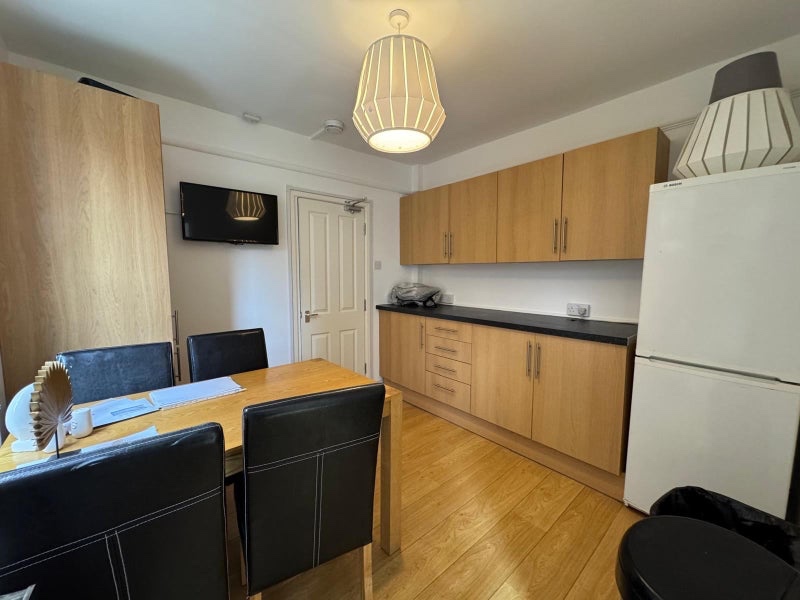 Additional image 3 of Room in a Shared House, Burlington Road, SO15, N1 7GU