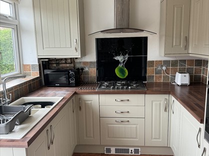 2 Bed End Terrace, Pottery Lane, YO31