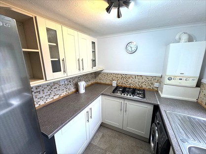 2 Bed Terraced House, Hawksley Avenue, S6