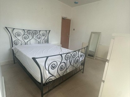 Room in a Shared House, Northcote Road, B33