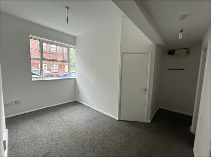 1 Bed Flat, Cotterell Court, WS4