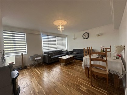 3 Bed Flat, Beale Close, N13