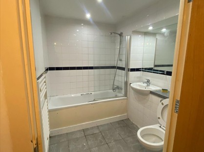 Room in a Shared Flat, Sherborne Street, B16