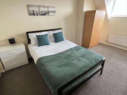 Room in a Shared House, Brunner, NG20