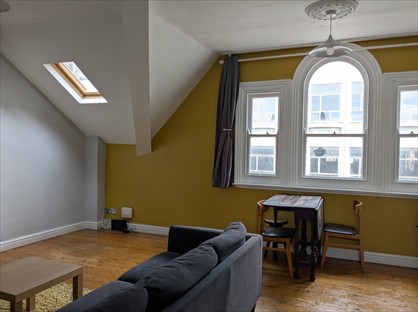 2 Bed Penthouse, Jameson Street, HU1