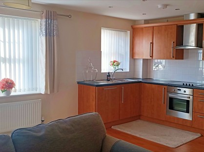 1 Bed Flat, Junction House, CW1