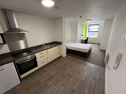 Studio Flat, Minerva House, NG1