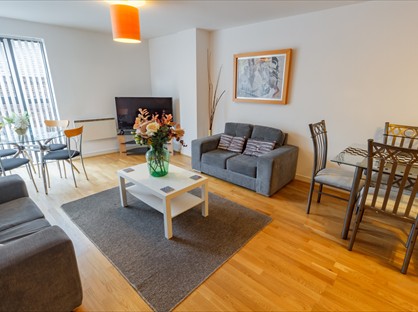 2 Bed Flat, Duke Street, L1