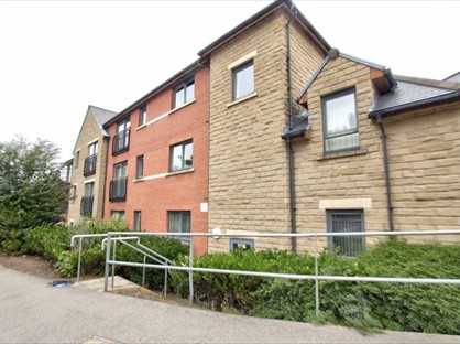 2 Bed Flat, Regency Court, S35