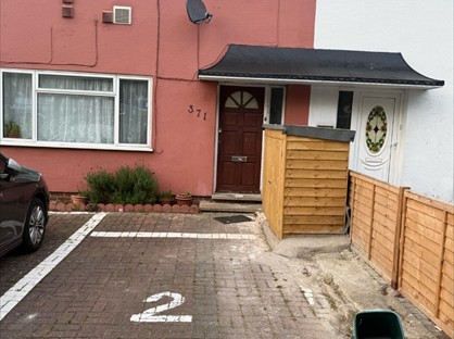 2 Bed Flat, Bath Road, TW4