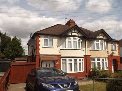 3 Bed Semi-Detached House, Dunstable Road, LU4